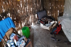 So sieht dort ein Schlafzimmer aus, den wir jeweils zu zweit teilten.