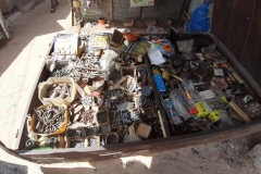 Ein Ausflug auf den Markt zeigt uns, dass dort ganz andere Ware gefragt ist, als bei uns.